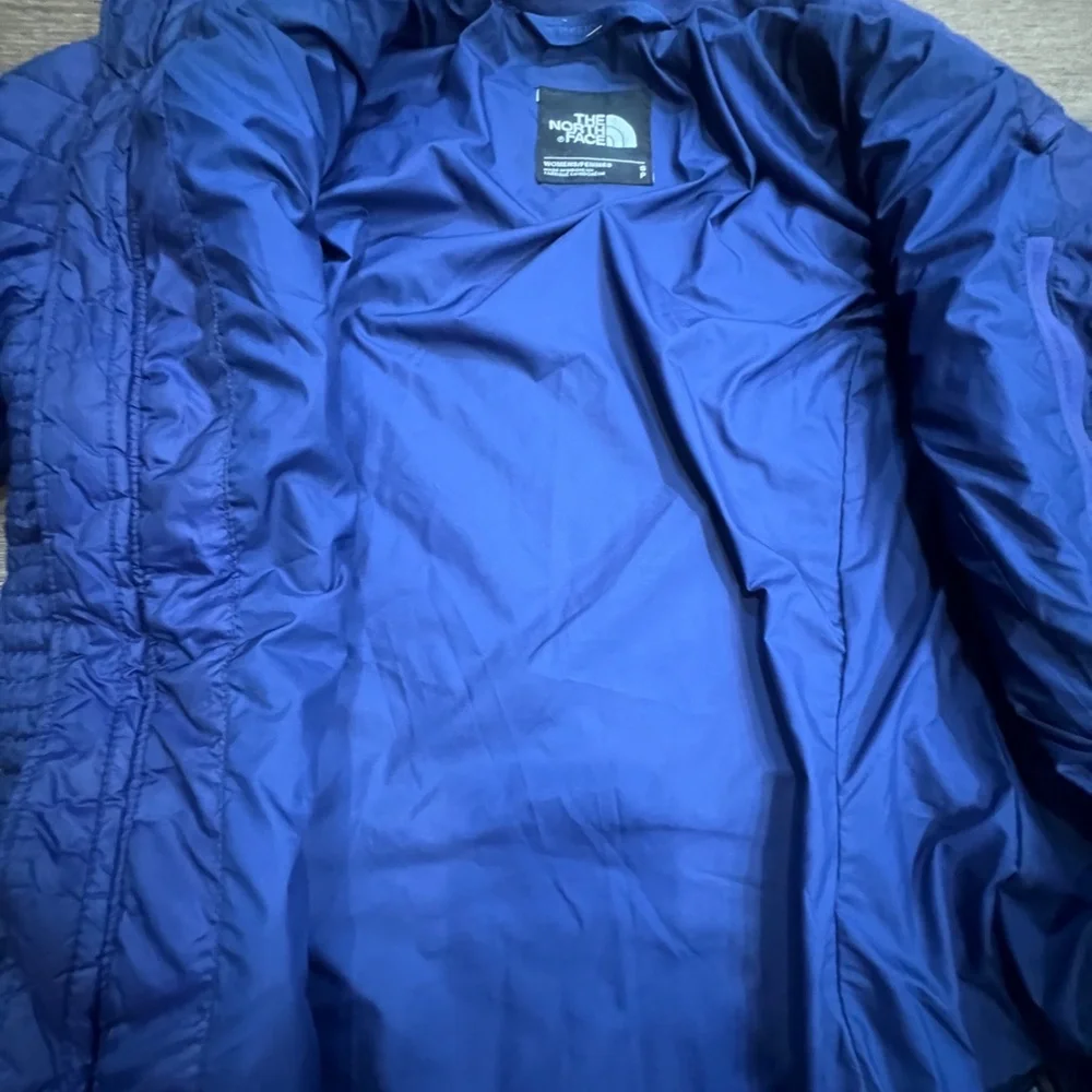 The North Face Insulated Quilted Luna Jacket, Womens Size Small, Lightweight S - Picture 7 of 16